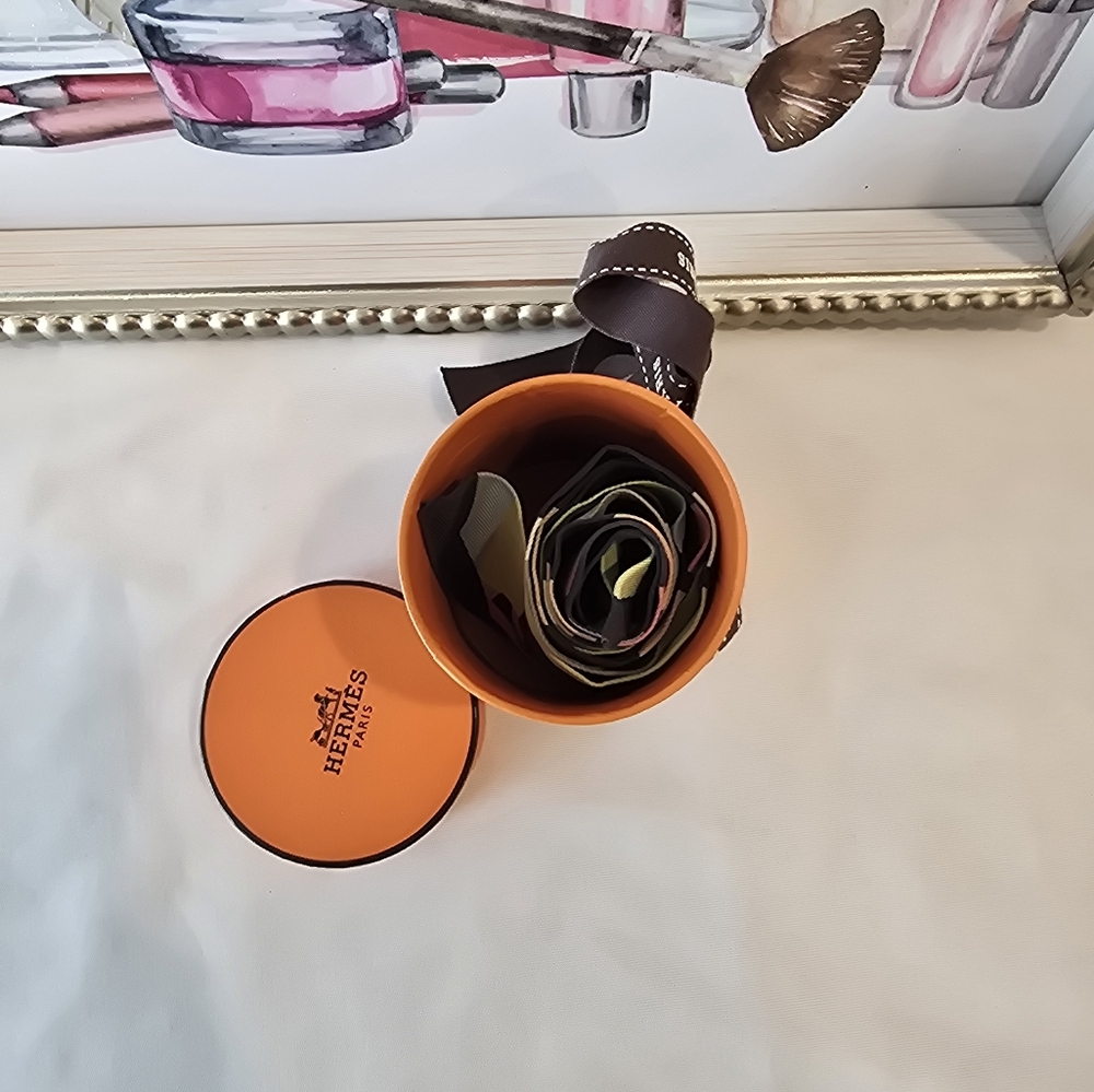 Hermès Multicolor Logo Scarf/Twilly - Picture 5 of 6